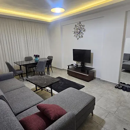 Turkuaz Sitesi 2 Odalı Eşyalı Ve Havuzlu Manzaralı Kişi Fiyatı Değil Fiyatı