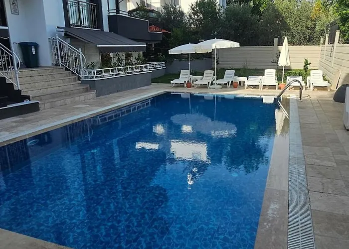 Apartman Turkuaz Sitesi 2 Odali Esyali Ve Havuzlu Manzarali Kisi Fiyati Degil Fiyati *