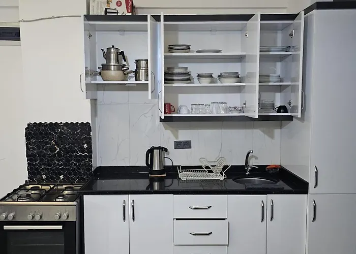 Turkuaz Sitesi 2 Odali Esyali Ve Havuzlu Manzarali Kisi Fiyati Degil Fiyati Side