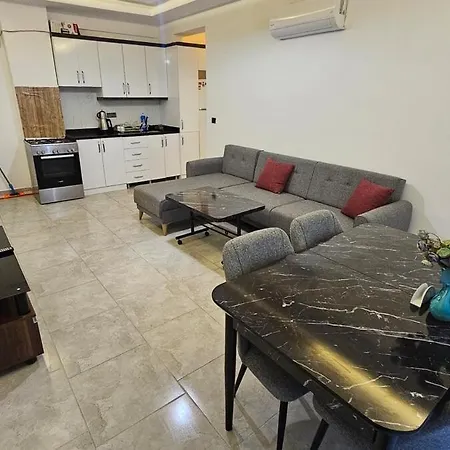 Apartment Turkuaz Sitesi 2 Odali Esyali Ve Havuzlu Manzarali Kisi Fiyati Degil Fiyati *